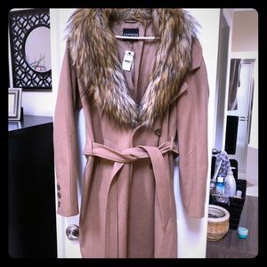 Brand New w tags! Gorgeous woman’s coat